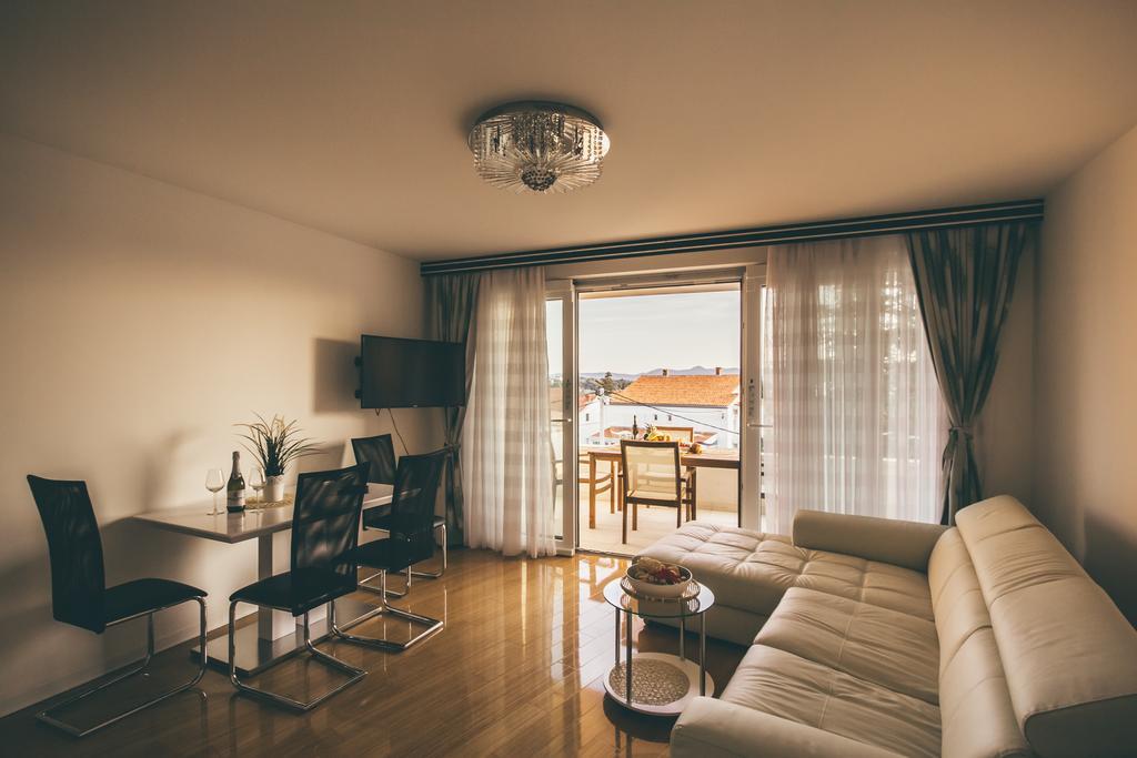Opera Apartments ザダル エクステリア 写真